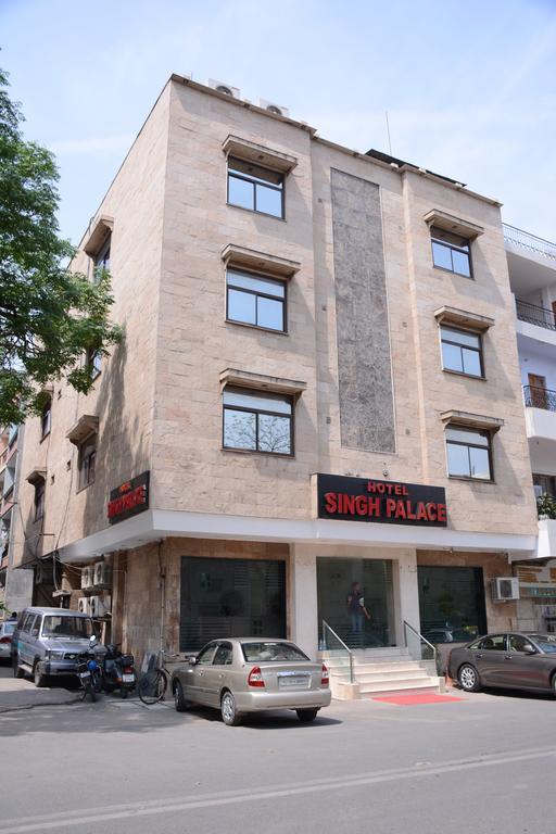 Hotel Singh Palace Дели Экстерьер фото